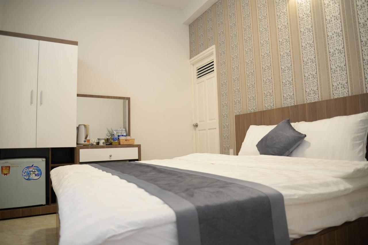 Amis Hotel Da Lat Exterior photo